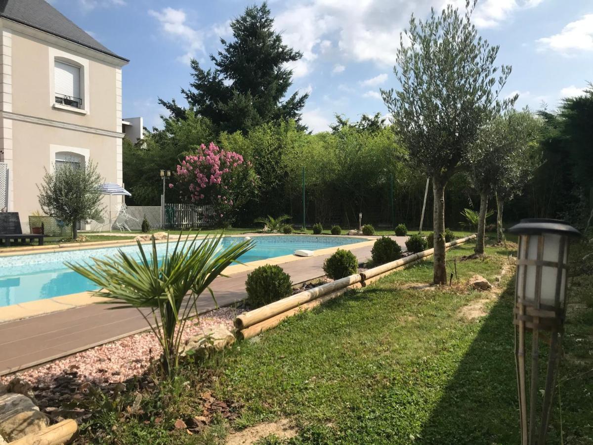 La Villa Bolero Saint-Cyr-sur-Loire Luaran gambar